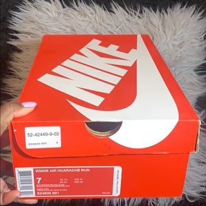 WMNS AIR HUARACHE RUN